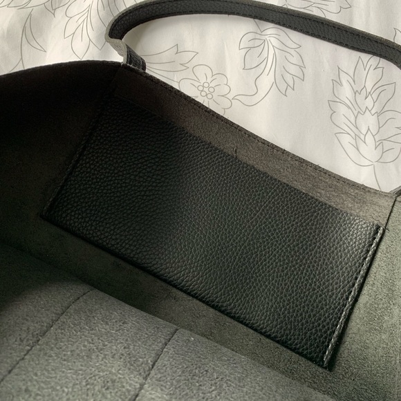 Vince Camuto tote bag - Picture 6 of 7